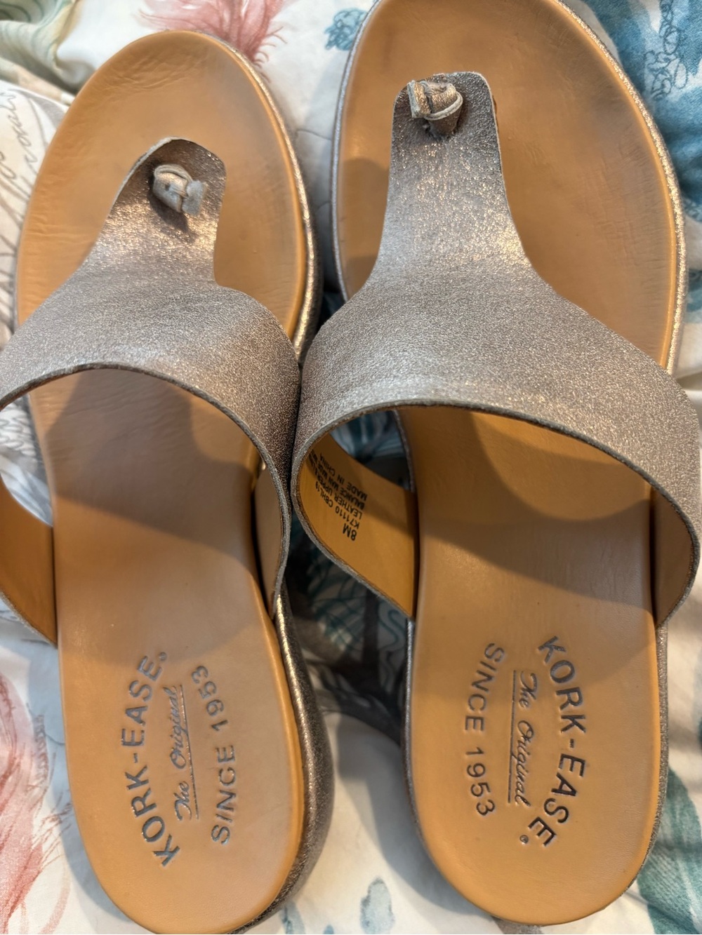 Kork-Ease Women's Metallic gold Toe-Ring Slide Sandals